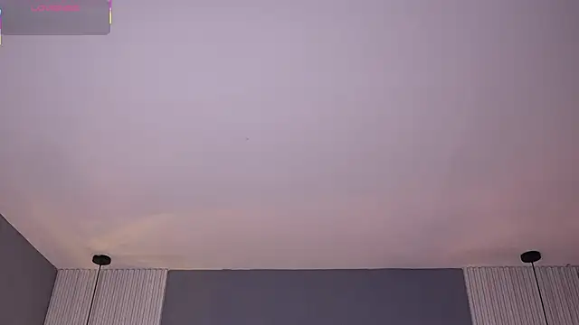 ValeryNova online show from April 2026 11:04:02 AM