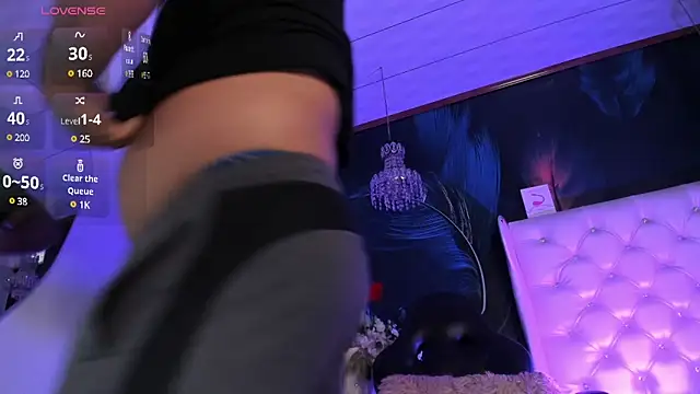 MichaelBear  online show from March 2025 06:55:01 PM