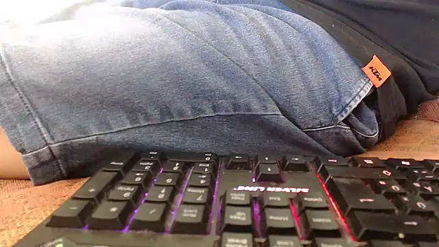 VASKOS178 online show from April 2026 09:18:01 AM