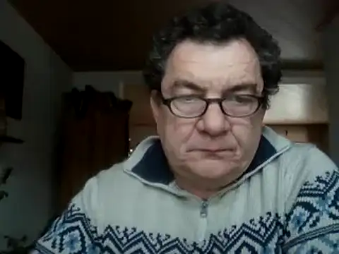 Nobbie444 online show from December 2025 11:37:01 AM