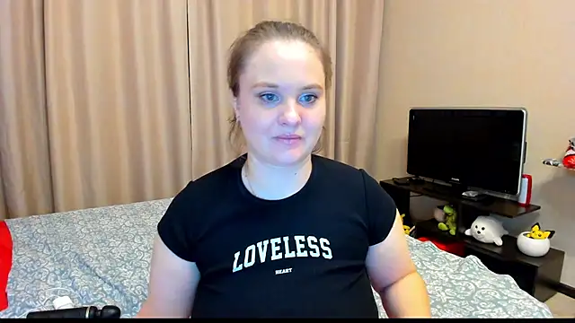 Snapshot of AlanaBrox chatting on December 2024 03:52:02 AM AlanaBrox online show from December 2024 03:52:02 AM