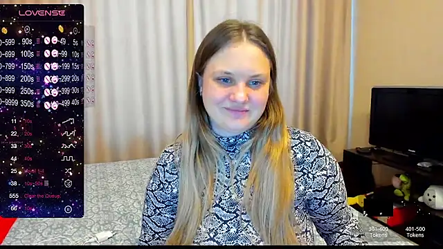 Snapshot of AlanaBrox chatting on December 2024 09:39:02 AM AlanaBrox online show from December 2024 09:39:02 AM