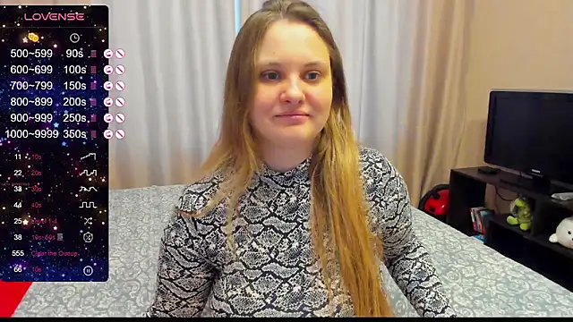 Snapshot of AlanaBrox chatting on December 2024 10:32:01 AM AlanaBrox online show from December 2024 10:32:01 AM