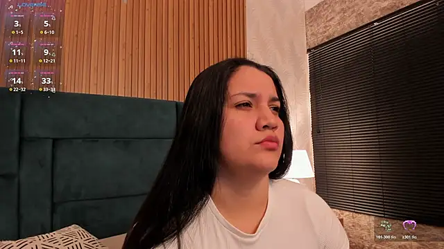 Kareena chopra online show from November 2025 12:38:02 PM