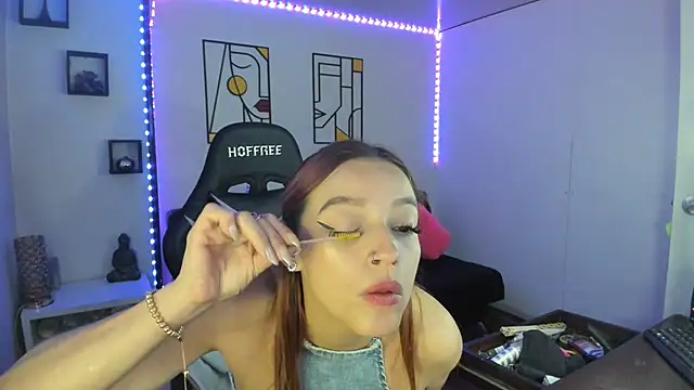 Snapshot of kay_marie chatting on February 2025 04:35:02 AM kay marie online show from February 2025 04:35:02 AM