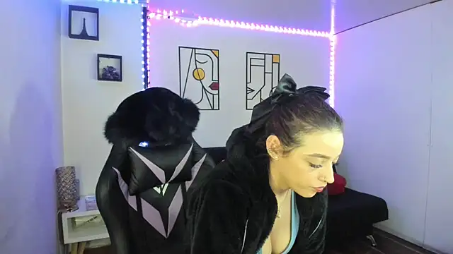 Snapshot of kay_marie chatting on February 2025 11:11:02 PM kay marie online show from February 2025 11:11:02 PM