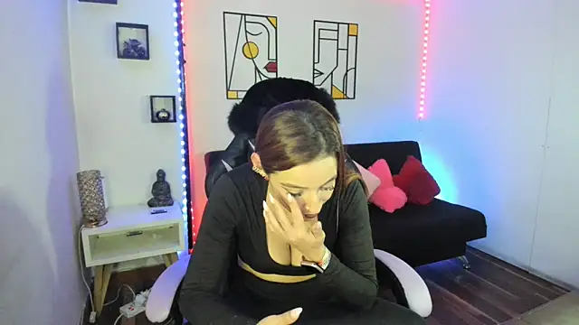 Snapshot of kay_marie chatting on February 2025 11:48:01 PM kay marie online show from February 2025 11:48:01 PM