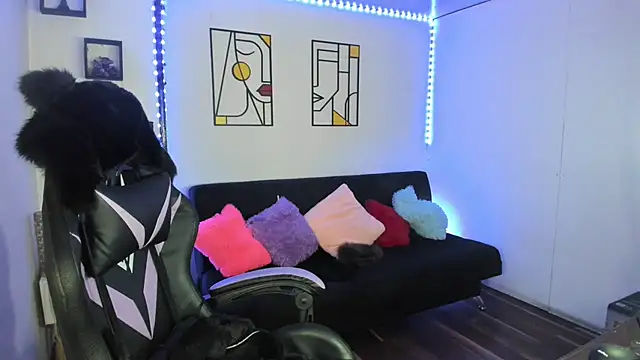 Snapshot of kay_marie chatting on March 2025 08:22:01 PM kay marie online show from March 2025 08:22:01 PM