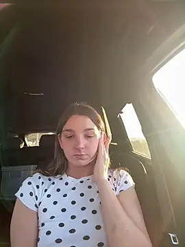 DoriDeluxe66 online show from September 2025 06:26:01 AM