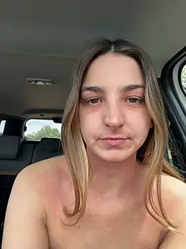 DoriDeluxe66 online show from May 2026 12:57:01 PM