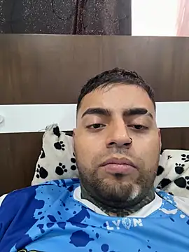 Snapshot of alejo10y7 chatting on April 2026 12:50:02 PM alejo10y7 online show from April 2026 12:50:02 PM