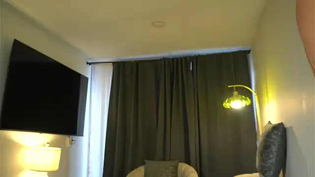 kendall ruiz online show from November 2025 09:57:01 PM