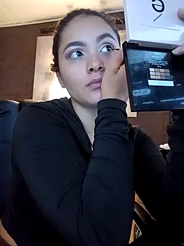 Emiily W online show from October 2025 01:18:02 PM