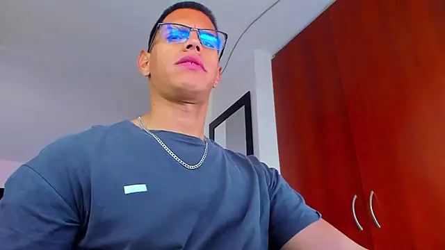  John Boy  online show from September 2025 07:02:02 PM