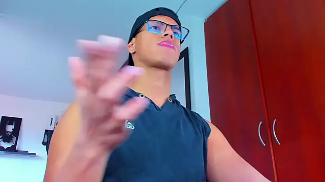  John Boy  online show from September 2025 07:24:02 PM