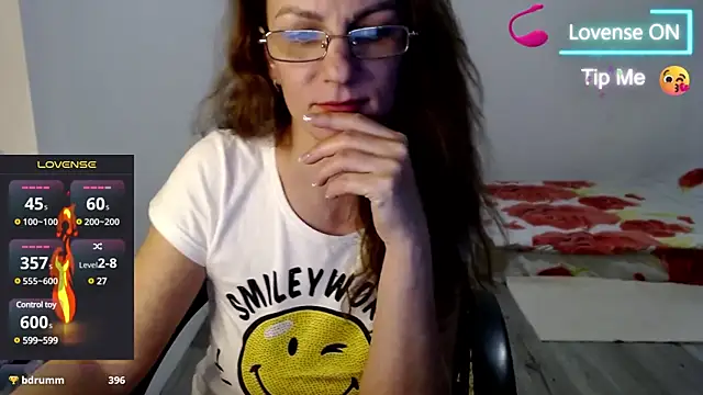 Snapshot of Masha-Mashenka1 chatting on February 2025 02:26:01 PM Masha-Mashenka1 online show from February 2025 02:26:01 PM