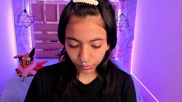 Nami usagi online show from December 2024 11:55:01 AM