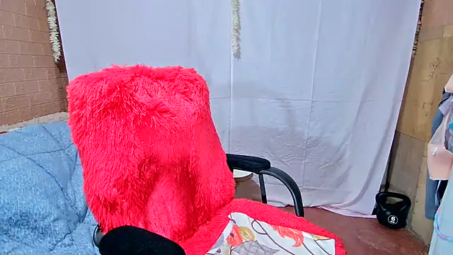 M e c e l online show from February 2025 03:45:02 AM