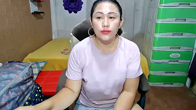 M e c e l online show from April 2026 11:37:02 PM