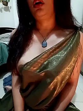 RadhaBabe online show from February 2026 01:06:01 PM