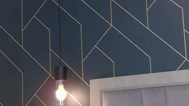 Snapshot of EmyLaveau chatting on October 2025 07:01:01 AM EmyLaveau online show from October 2025 07:01:01 AM