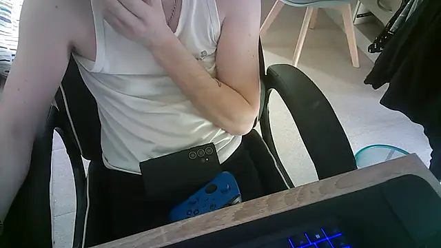 AlexEtSonSexe36 online show from February 2025 02:24:01 PM