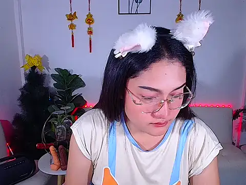 Snapshot of plysaithailand chatting on April 2026 11:44:02 PM plysaithailand online show from April 2026 11:44:02 PM
