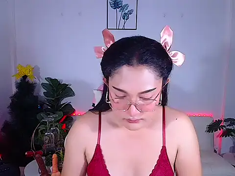 Snapshot of plysaithailand chatting on May 2026 06:42:01 AM plysaithailand online show from May 2026 06:42:01 AM