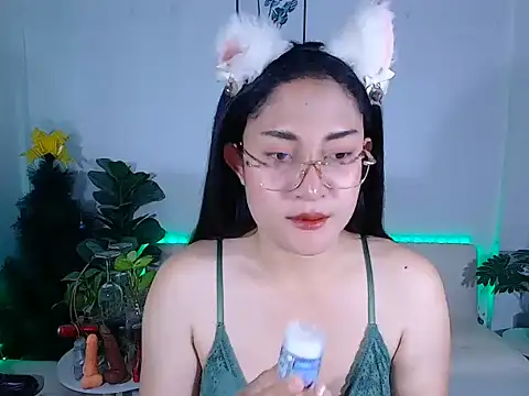 Snapshot of plysaithailand chatting on June 2026 06:05:01 AM plysaithailand online show from June 2026 06:05:01 AM