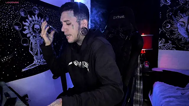 josh  ackerman online show from March 2025 10:31:02 PM