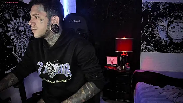 josh  ackerman online show from March 2025 06:33:01 PM