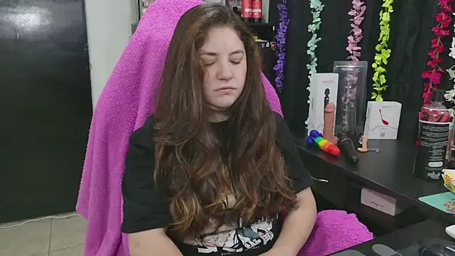 ann bronw online show from December 2025 12:00:01 PM