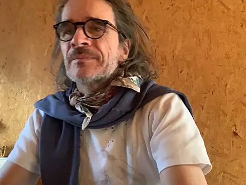 GioApri online show from January 2026 12:00:01 PM