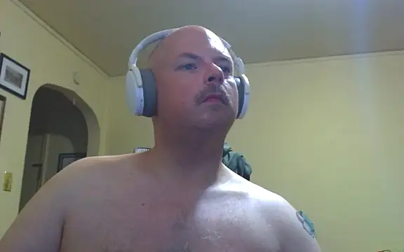 fuckmechuck online show from September 2025 05:51:01 AM