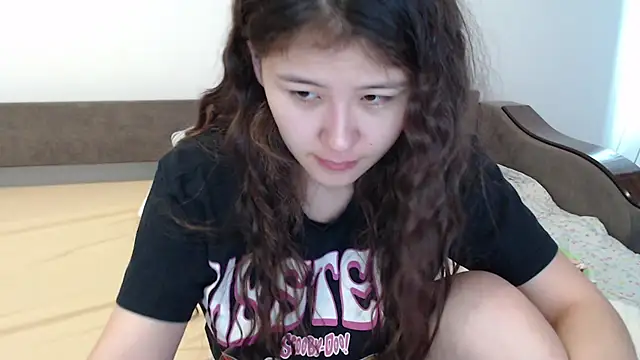 Snapshot of Riz_girl chatting on September 2025 10:17:01 AM Riz girl online show from September 2025 10:17:01 AM