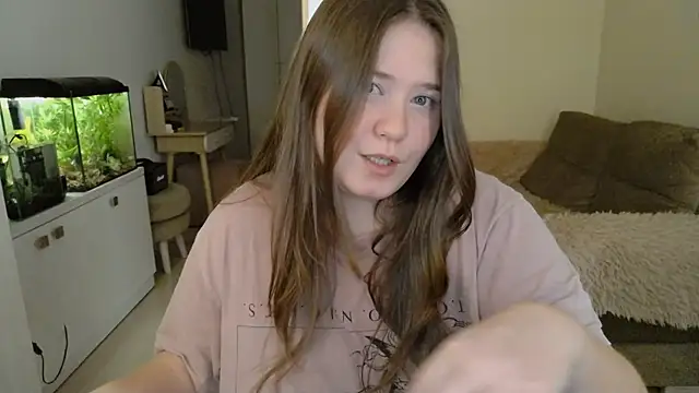 remirann  online show from February 2025 10:26:02 AM