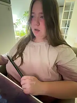 remirann  online show from October 2025 04:51:02 PM