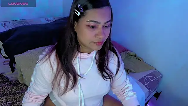 kiarybell   online show from October 2025 04:53:01 AM