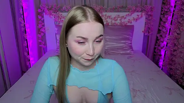 Snapshot of LilyStarlight chatting on June 2026 03:23:02 AM LilyStarlight online show from June 2026 03:23:02 AM