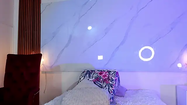 Marie Castelzc online show from March 2026 05:28:01 PM