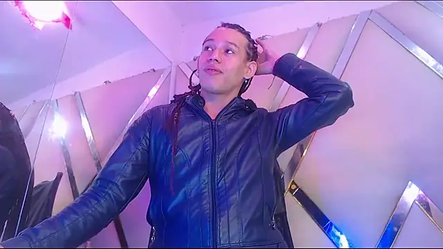 StefyFerrer online show from November 2025 02:57:02 AM