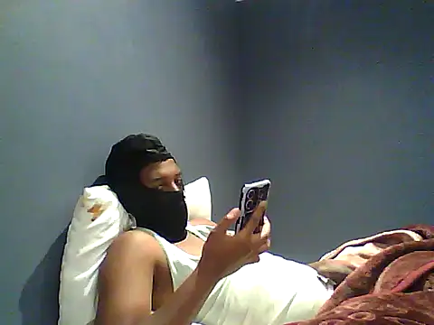 Snapshot of TitularAdaption chatting on October 2025 09:46:01 PM TitularAdaption online show from October 2025 09:46:01 PM