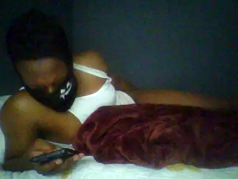 Snapshot of TitularAdaption chatting on December 2025 07:48:02 AM TitularAdaption online show from December 2025 07:48:02 AM