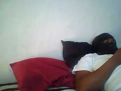 Snapshot of TitularAdaption chatting on February 2026 05:06:02 AM TitularAdaption online show from February 2026 05:06:02 AM