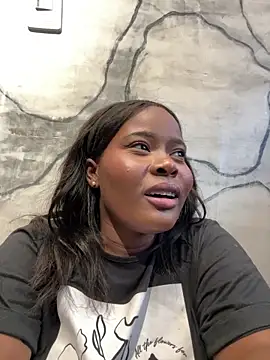 Rianamanson online show from February 2025 12:54:01 PM