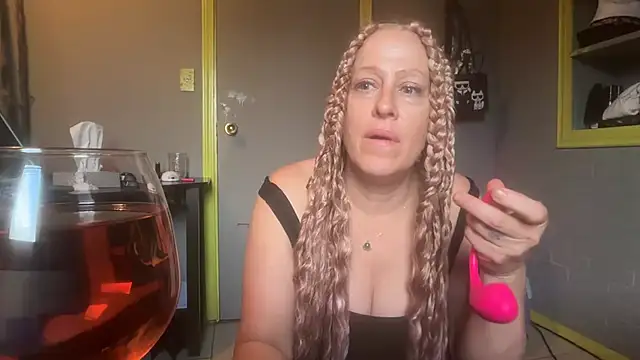 Soaponarope007 online show from May 2026 02:22:02 PM