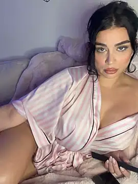 Celinaax online show from May 2026 05:27:02 AM