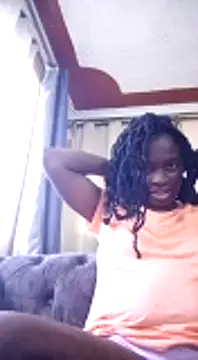 Snapshot of _cutemelania chatting on February 2025 02:34:02 PM  cutemelania online show from February 2025 02:34:02 PM