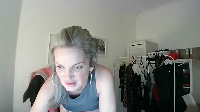 Sabdeluxe online show from January 2025 07:26:01 PM