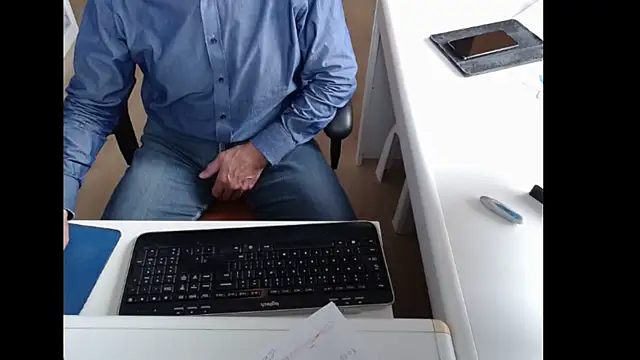 dutchpornking online show from September 2025 08:16:02 AM